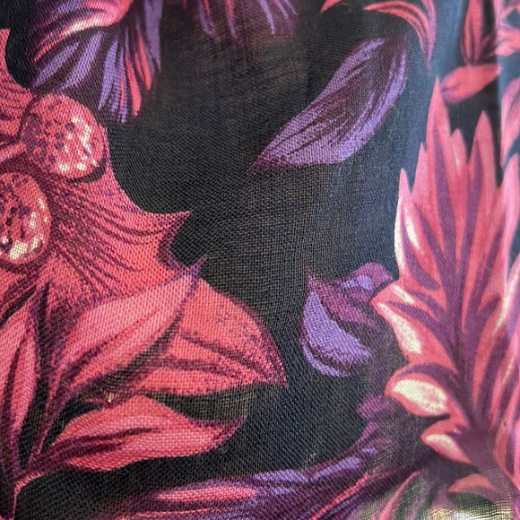 EUC Anne Klein Floral Print Navy Raspberry Scarf/Shawl - Picture 4 of 5